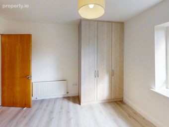 Apartment 12, The Mews, The Oaks, Classes Lake, Ballincollig, Co. Cork - Image 4