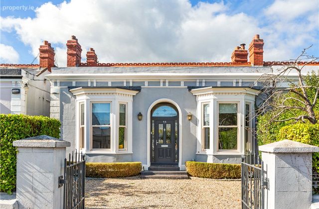 Cove Villa, 1a Lower Albert Road, Sandycove, Co. Dublin, Sandycove, Co. Dublin - Click to view photos