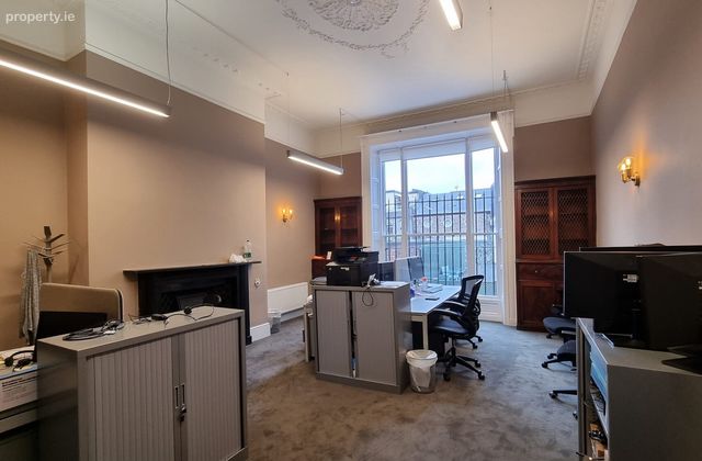 Fitzwilliam Street Upper, Dublin 2 - Click to view photos
