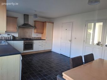 6 Chancery Park Way, Chancery Park, Tullamore, Co Offaly, Tullamore, Co. Offaly - Image 3