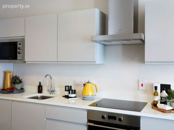 Apartment 6, Plunkett Hall, Clongriffin, Dublin 13 - Image 3