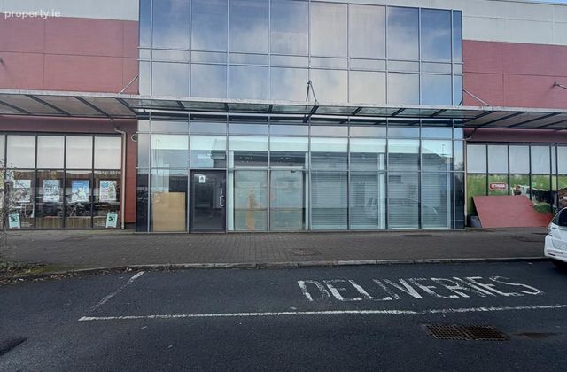 Unit 1b, Centre Point Retail Park, Roscommon Town, Co. Roscommon - Click to view photos