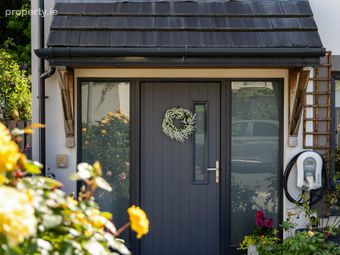 4 Chantilly Meadows, Library Road, Shankill, Dublin 18, Shankill, Dublin 18 - Image 2