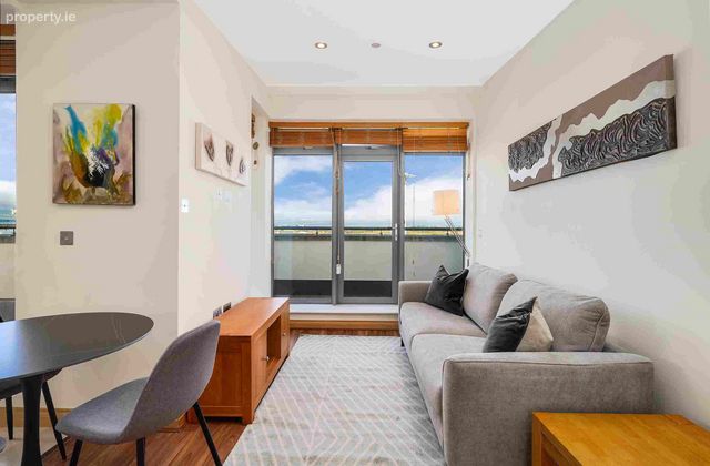 Oak House, Carrickmines, Dublin 18, Carrickmines, Dublin 18 - Click to view photos