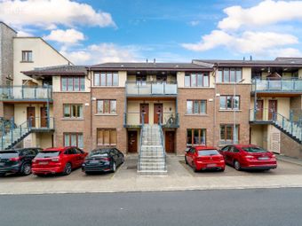 28 Belarmine Vale, Stepaside, Dublin 18