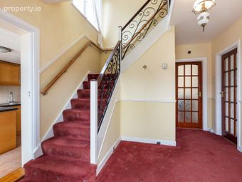 30 Butterfield Orchard, Rathfarnham, Dublin 14, Dublin 14 - Image 2