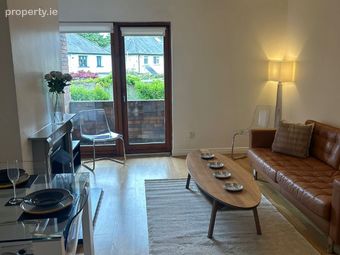 Apartment 25, Bellevue Court, Dornden Park, Booter, Merrion, Dublin 4 - Image 2