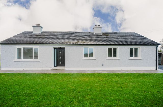 Aughnagomaun, Horse And Jockey, Horse and Jockey, Co. Tipperary - Click to view photos