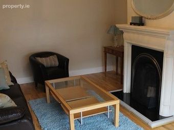 102 Fort Hill, Moneygurney, Rochestown, Co. Cork - Image 2