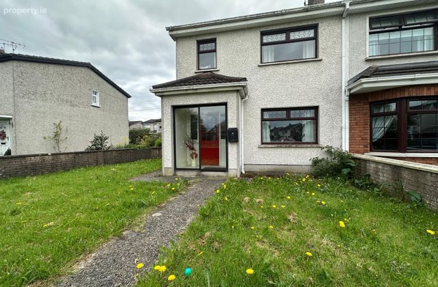 298 Greenacres, Dundalk, Dundalk, Co. Louth - Click to view photos