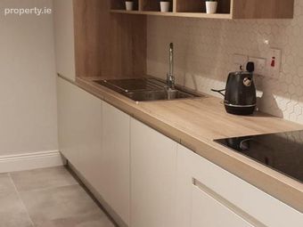 Apartment 10, Rowan Hall, Millbrook Court, Milltown, Dublin 6 - Image 4