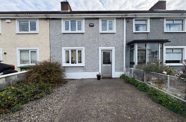 77 Donard Road, Dublin 12, Drimnagh, Dublin 12 - Click to view photos