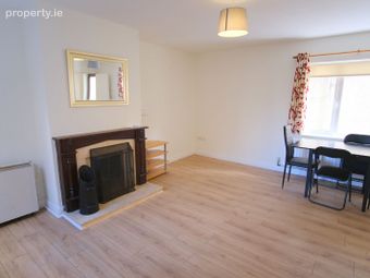 8 Saint Marks, Fair Street, Drogheda, Co. Louth - Image 4