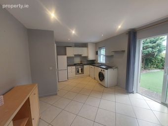 15 An M&oacute;in&eacute;ar, C&uacute;l &Aacute;rd, Carrigtwohill, Co. Cork - Image 4