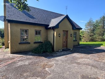 1 Ballinlough, Newport Road, Westport, Co Mayo, Westport, Co. Mayo - Image 2