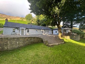 9 Mth Lease - Wild Rose Cottage, Carlingford, Co. Louth, Carlingford, Co. Louth