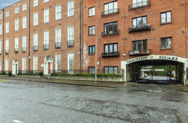 Apartment 95, Pemberton House, Dublin 1 - Click to view photos