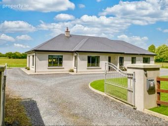Yellowbog Common, Kilcullen, Co. Kildare