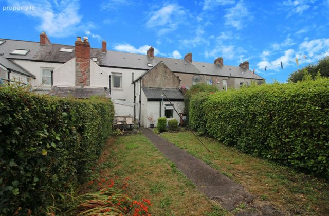1 Saint Mary's Villas, The Lough, Co. Cork - Click to view photos