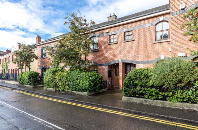 43 New Row Place, South Dublin City, Dublin 1 - Click to view photos