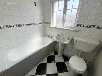 Brookview Green, Tallaght, Dublin 24, Tallaght, Dublin 24 - Image 3