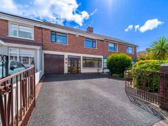84 Meadow Vale, Blackrock, Kill O' The Grange, Co. Dublin - Image 2