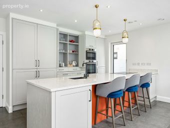 2 Canonbrook Court, Lucan, Co Dublin, Lucan, Co. Dublin - Image 3