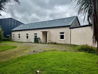 The Yellow Cottage, Ballybeggan, Tralee, Co. Kerry - Image 2