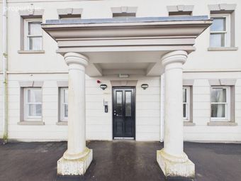 Apartment 16, Estuary Court, Rochestown, Co. Cork - Image 2