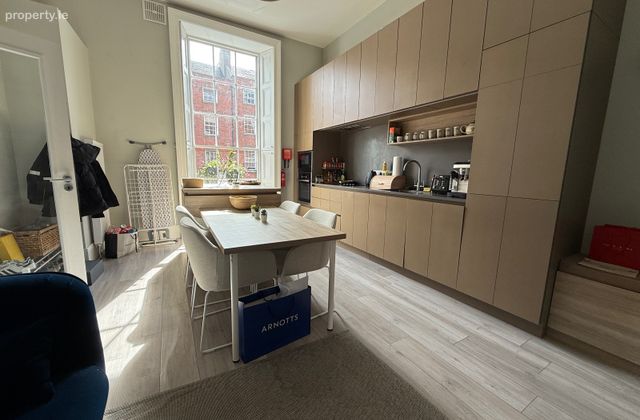 Apartment 11, Belvedere Court, 30 North Great Geor, Dublin 1 - Click to view photos