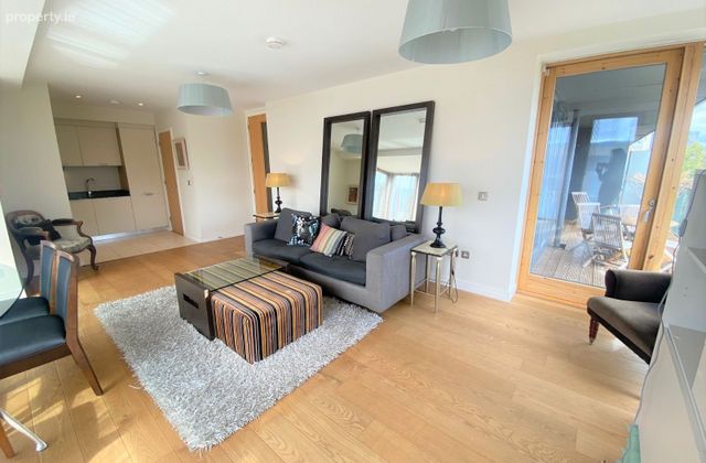 Apartment 16, Maple Hall, Mount Saint Annes, Milltown Avenue, Milltown, Dublin 6 - Click to view photos