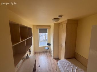 28 Glas&aacute;n, Ballybane, Merlin, Co. Galway - Image 5