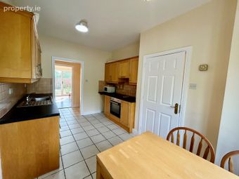 12 P&aacute;irc Beag, Lis Cara, Carrick-on-Shannon, Co. Leitrim - Image 5