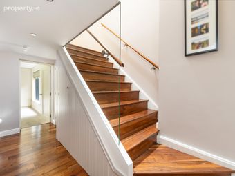 9 Abbey Street, Howth, Co Dublin, Howth, Dublin 13 - Image 3
