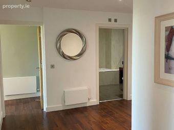 Apartment Third Floor, Shamrock Plaza, Graiguecullen, Co. Carlow - Image 4