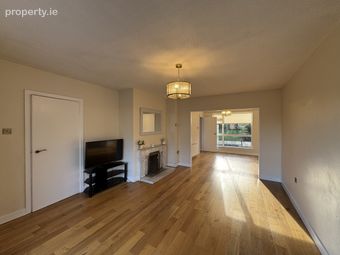 5 Vale View Avenue, Cabinteely, Dublin 18 - Image 3