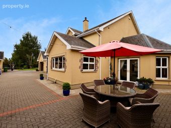 Creaghduff Stables, Coosan, Athlone, Co. Westmeath, Athlone, Co. Westmeath - Image 4