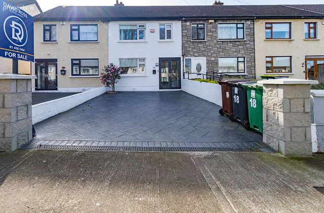 18 Saint Joseph's Road, Dublin 12, Walkinstown, Dublin 12 - Click to view photos