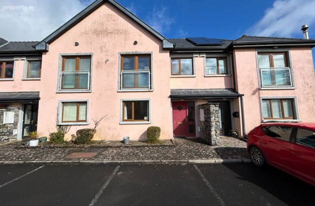 35 Fishermans Walk, Newtown, Killaloe, Co. Clare - Click to view photos