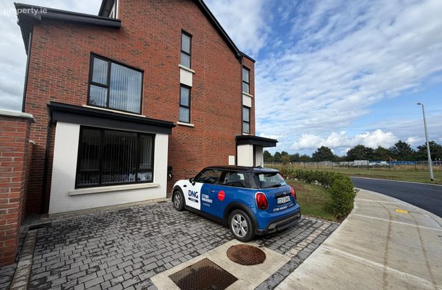 50 The Drive, Kilwoghan Woods, Celbridge, Co. Kildare - Click to view photos