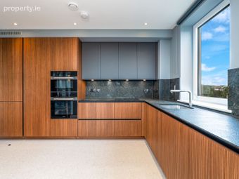 Apartment, Ardoyne House, Ballsbridge, Dublin 4 - Image 5