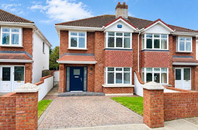 80 Madeira Wood, Enniscorthy, Co. Wexford - Click to view photos