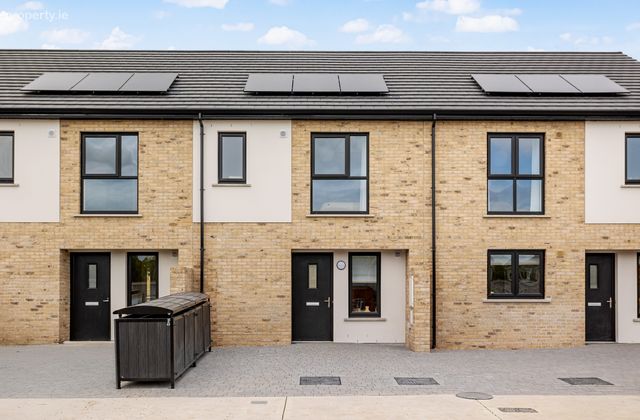 Two Bedroom Showhouse, Shackleton Road, Celbridge, Co. Kildare - Click to view photos