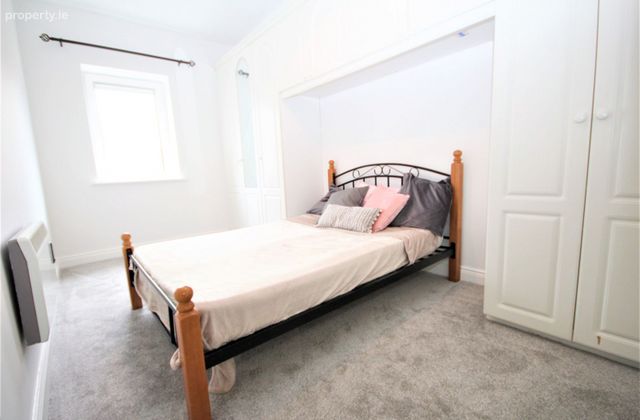 Apartment 28, Augustine Court, Christchurch, Dublin 8 - Click to view photos