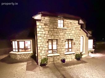 69 Stracomer Hill, Bundoran, Bundoran, Co. Donegal - Image 2