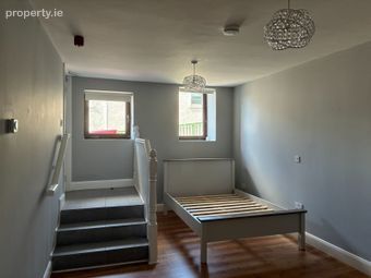18 Fairhill, Fairhill, Co. Cork - Image 3