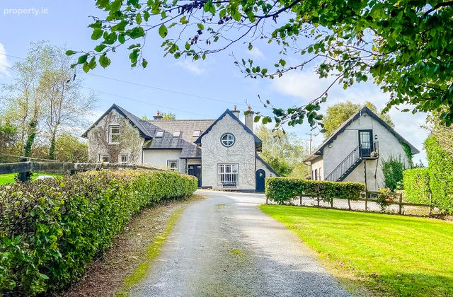 Woodstock Lodge, Woodstock, Inistioge, Co. Kilkenny, Inistioge, Co. Kilkenny - Click to view photos