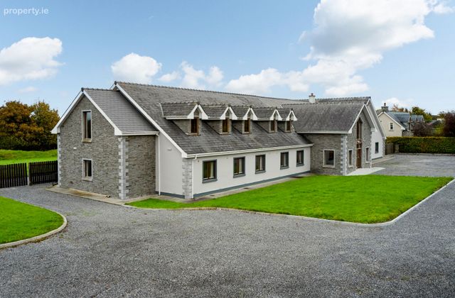 Kiltale, Navan, Cross Keys, Co. Meath - Click to view photos