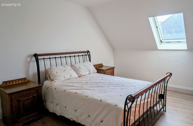 Mill Road, Midleton, Co. Cork - Click to view photos