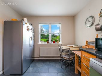 15 Rathmore Crescent, Tyrrelstown, Dublin 15 - Image 4